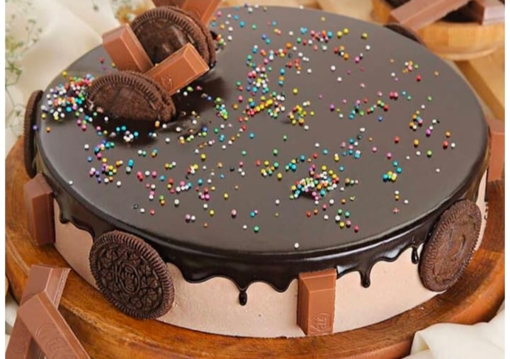 Chocolate Oreo Cake